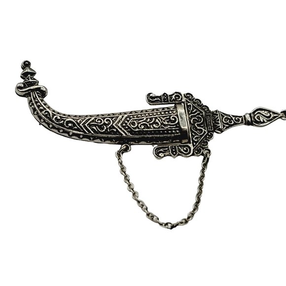 Vintage Older Sword Brooch (A310) - Picture 1 of 3